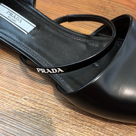 Prada pointed toe flats - Picture 5 of 6